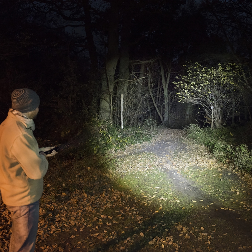 Džepna baterijska LED lampa Connex, 1000 Lm                                 